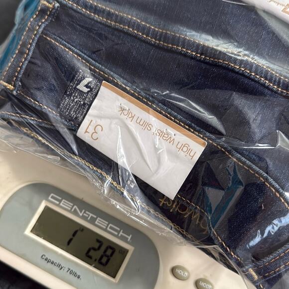 7 FOR ALL MANKIND women’s size 31 high waist slim kick b (air) slimming stretch - Picture 14 of 16